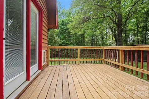 270 Oakland Avenue Mocksville NC 27028