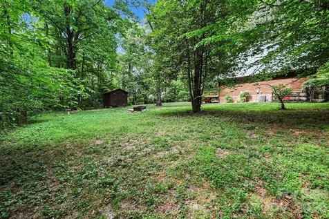 270 Oakland Avenue Mocksville NC 27028