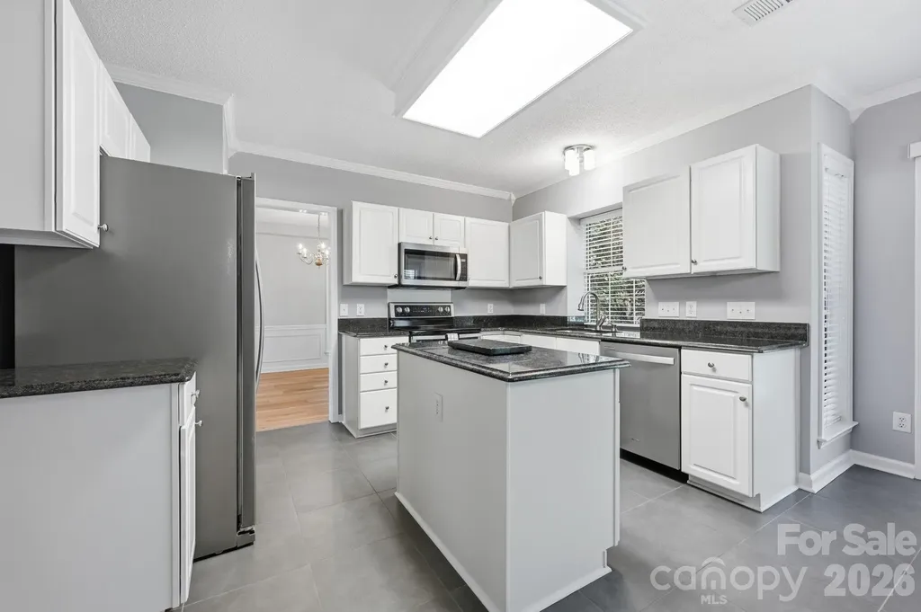 5910 Chinquapin Court Charlotte NC 28269