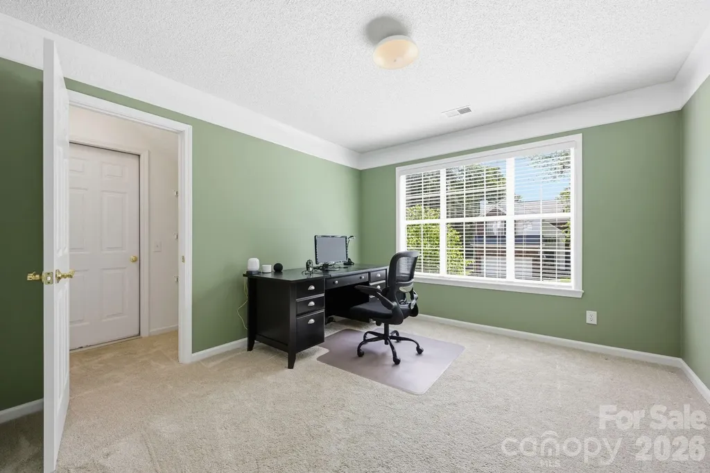 5910 Chinquapin Court Charlotte NC 28269