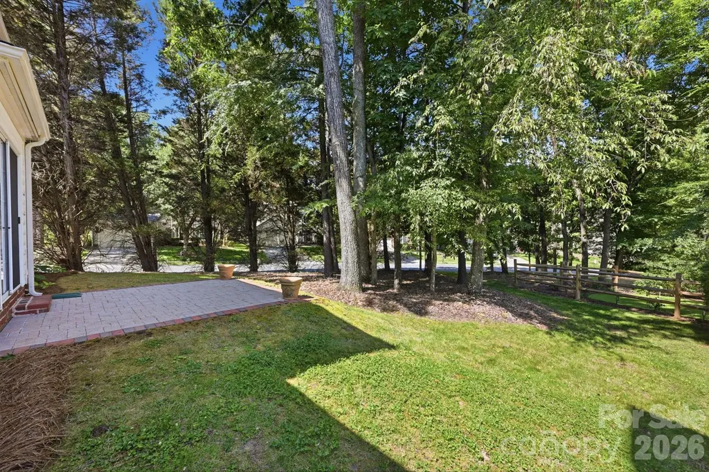 5910 Chinquapin Court Charlotte NC 28269