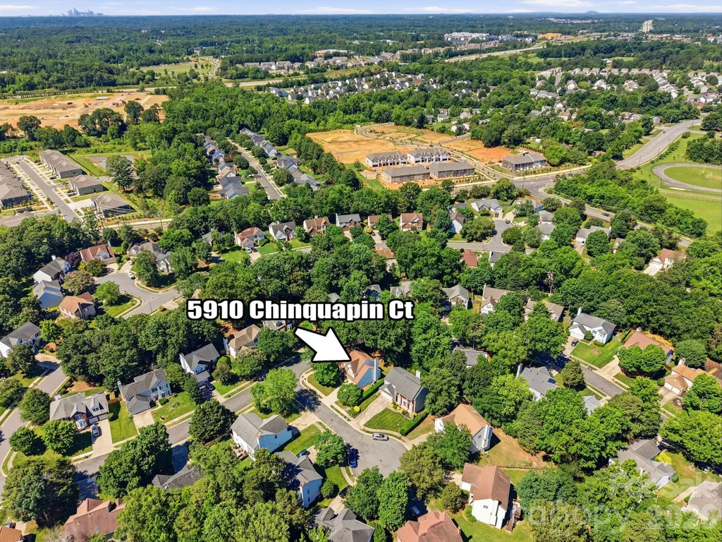 5910 Chinquapin Court Charlotte NC 28269