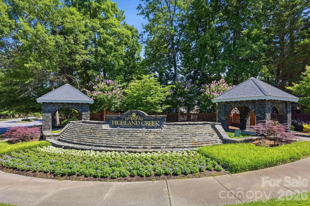 5910 Chinquapin Court Charlotte NC 28269