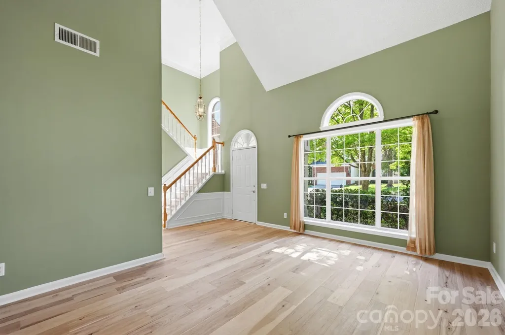 5910 Chinquapin Court Charlotte NC 28269