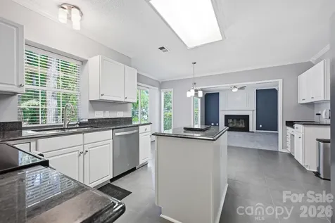 5910 Chinquapin Court Charlotte NC 28269