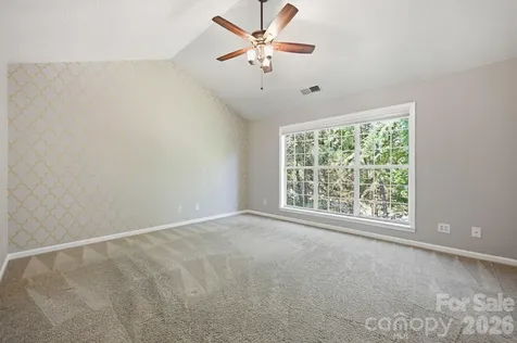 5910 Chinquapin Court Charlotte NC 28269