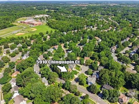 5910 Chinquapin Court Charlotte NC 28269