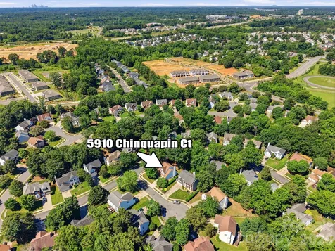 5910 Chinquapin Court Charlotte NC 28269