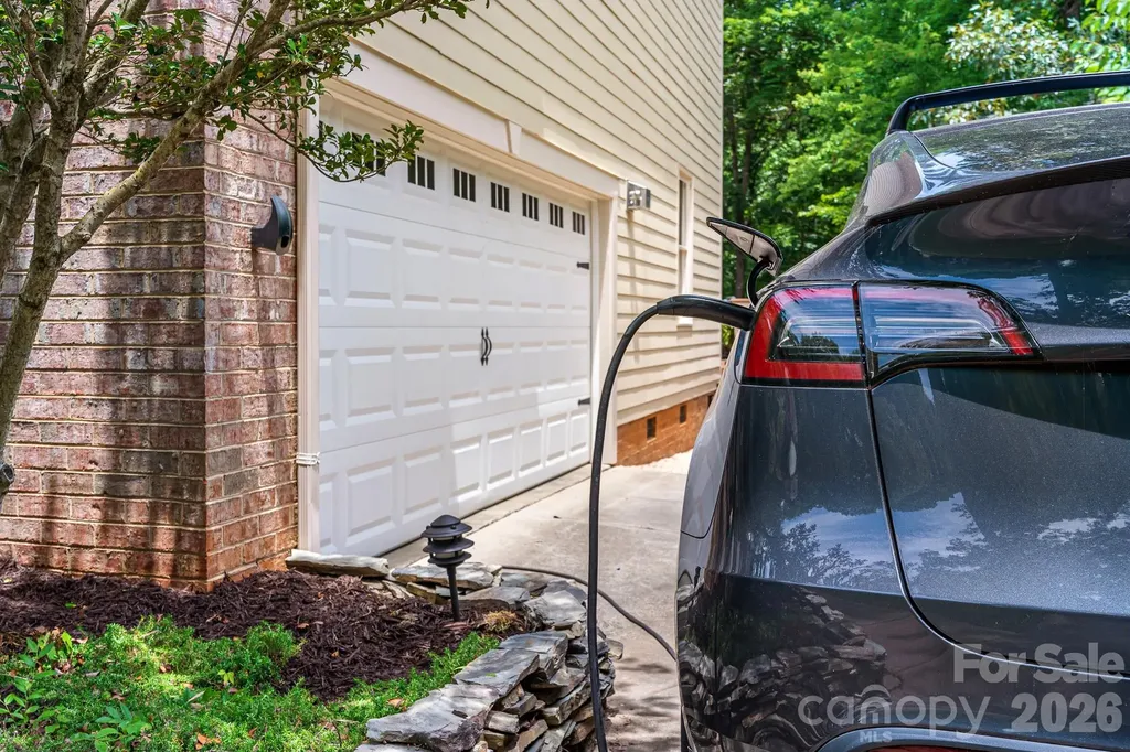1209 High Brook Drive Waxhaw NC 28173
