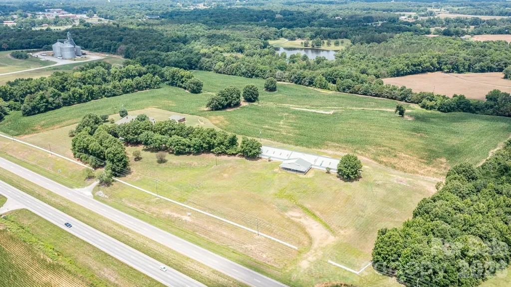 4809 Us 74 Highway Wingate NC 28174