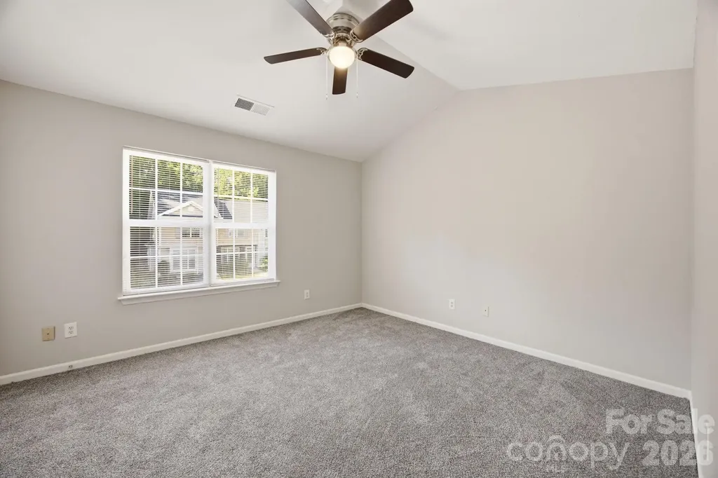 6123 Dane Drive Dallas NC 28034