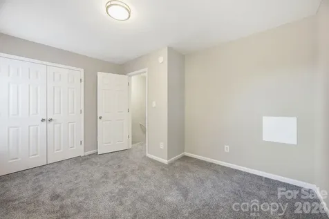 6123 Dane Drive Dallas NC 28034