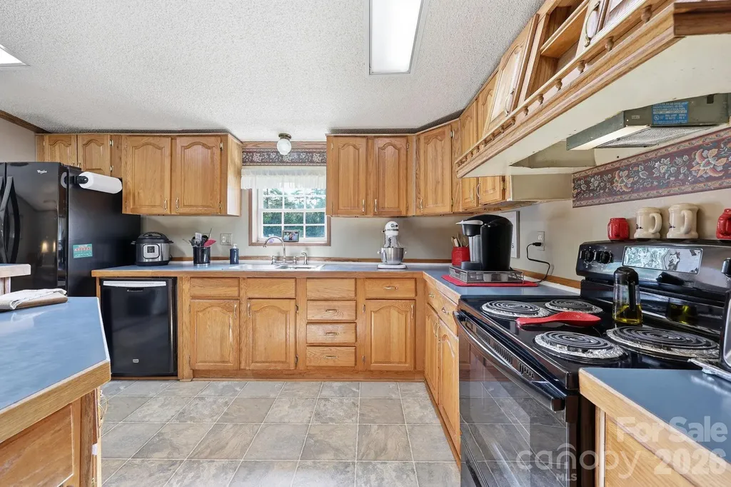 165 Grand Oaks Drive Rockwell NC 28138