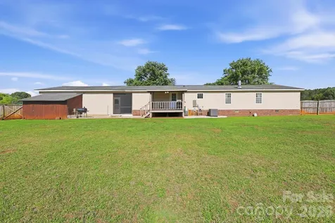 165 Grand Oaks Drive Rockwell NC 28138