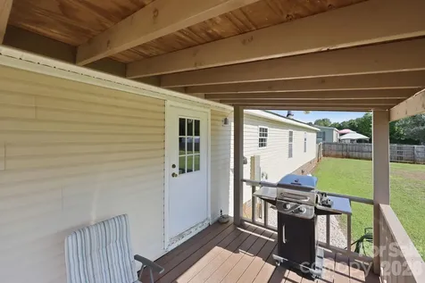 165 Grand Oaks Drive Rockwell NC 28138