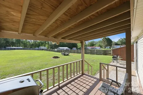 165 Grand Oaks Drive Rockwell NC 28138
