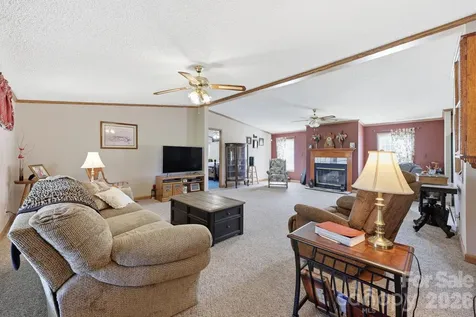 165 Grand Oaks Drive Rockwell NC 28138