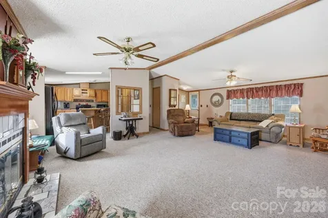165 Grand Oaks Drive Rockwell NC 28138