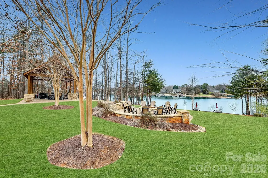 106 Nablus Trail Mooresville NC 28117