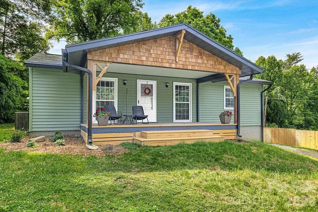 113 Byrd Lane Brevard NC 28712