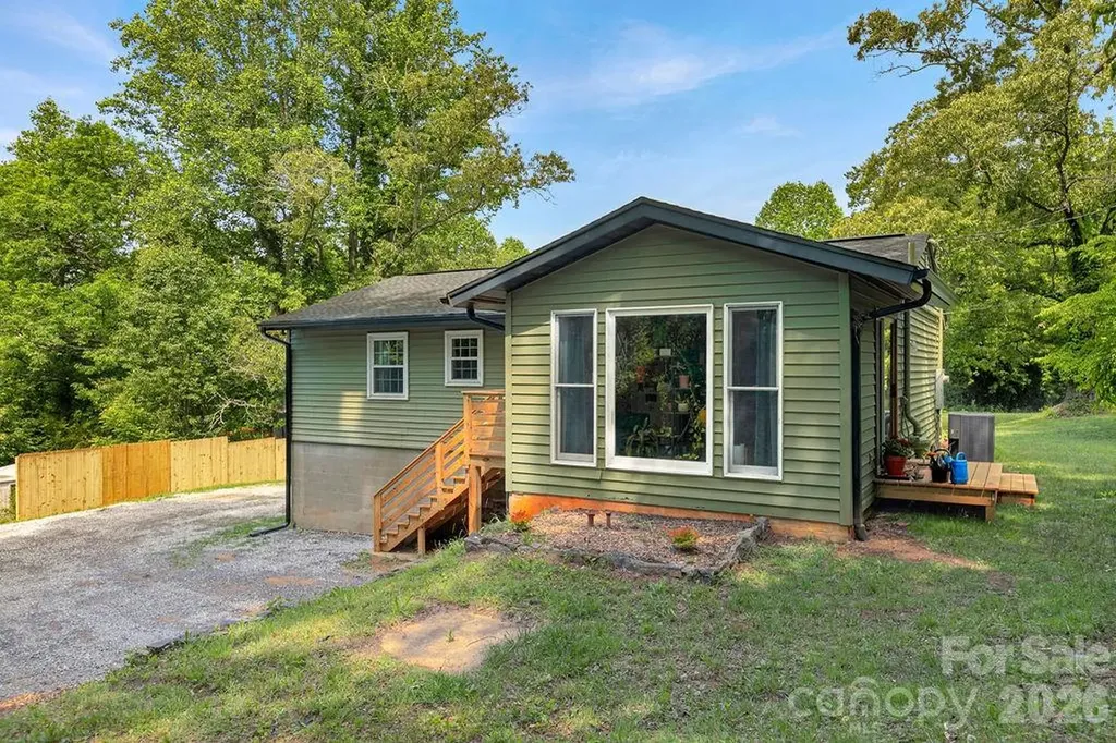 113 Byrd Lane Brevard NC 28712