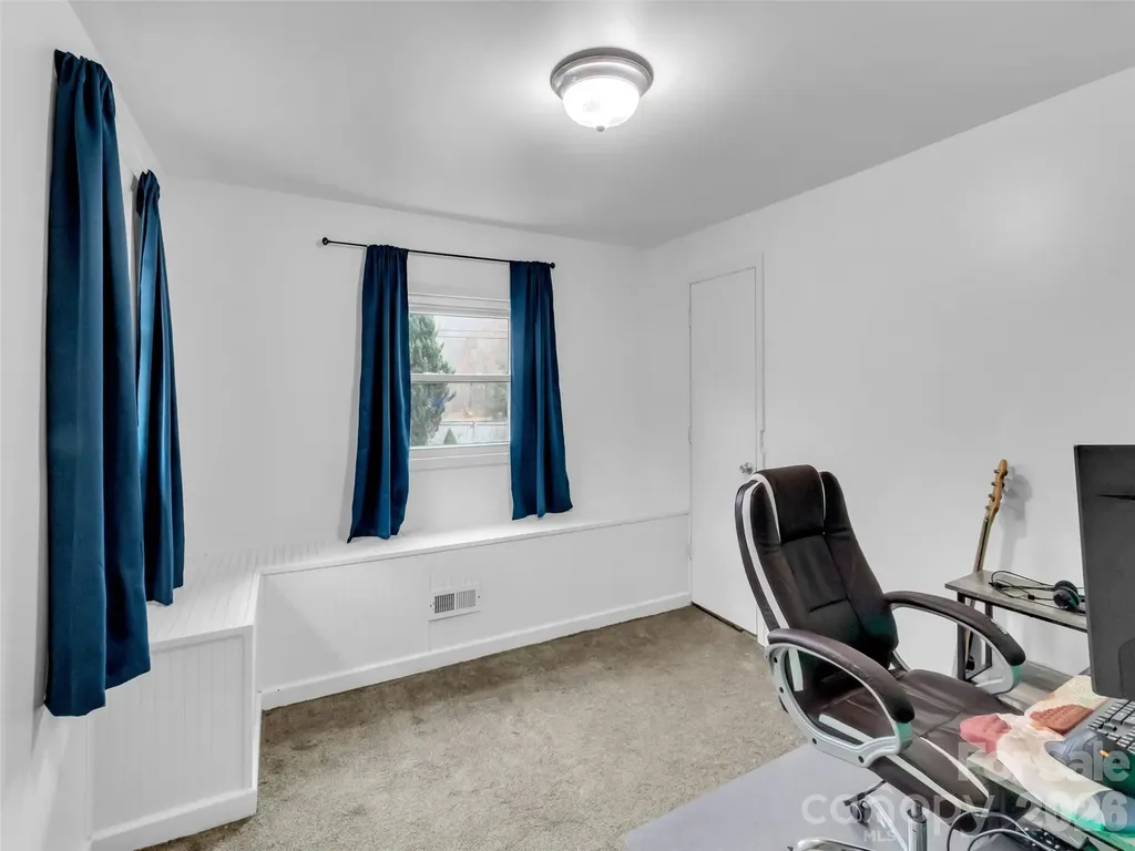 126 Arrowwood Way Canton NC 28716