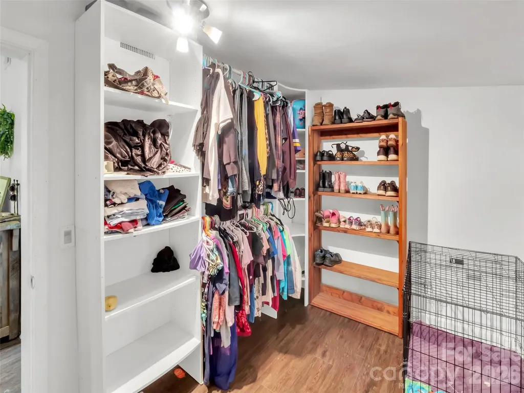 126 Arrowwood Way Canton NC 28716