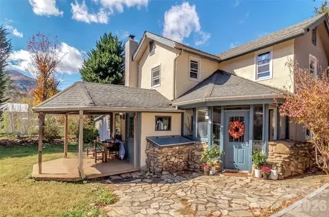 126 Arrowwood Way Canton NC 28716