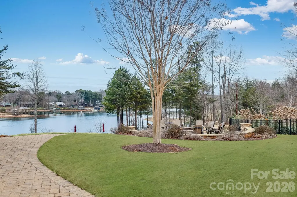 106 Nablus Trail Mooresville NC 28117