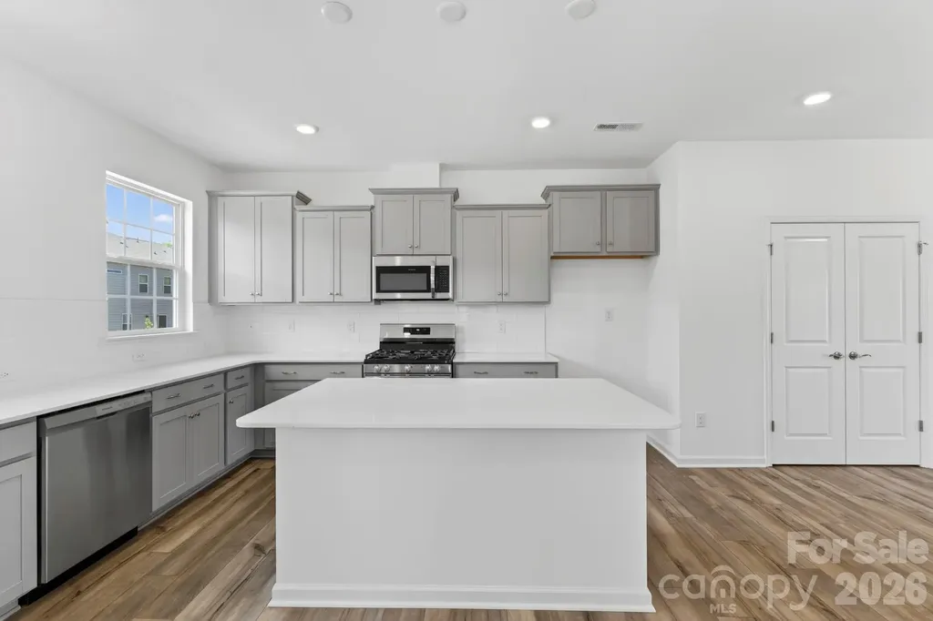 106 Nablus Trail Mooresville NC 28117