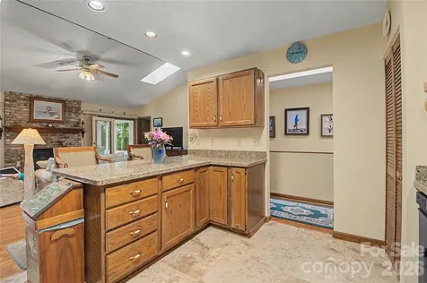 383 Ravenwood Lane Horse Shoe NC 28742