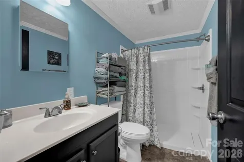 1008 Pine Ridge Drive Hamptonville NC 27020