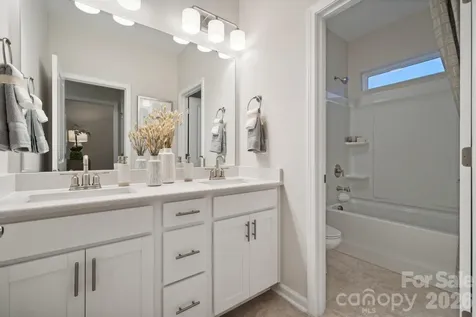 21229 Lake Run Drive Charlotte NC 28278