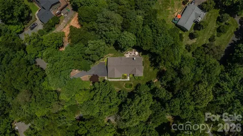 8 Shadowbrook Drive Weaverville NC 28787