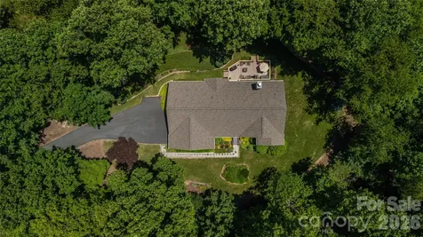 8 Shadowbrook Drive Weaverville NC 28787