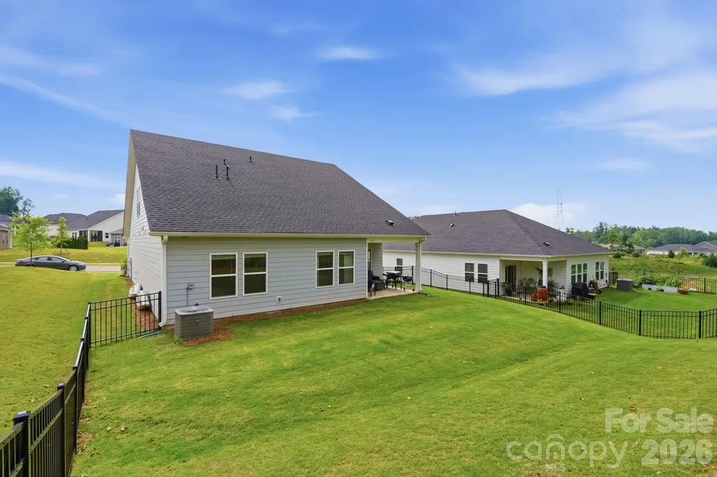 6234 Barcelona Way Charlotte NC 28214