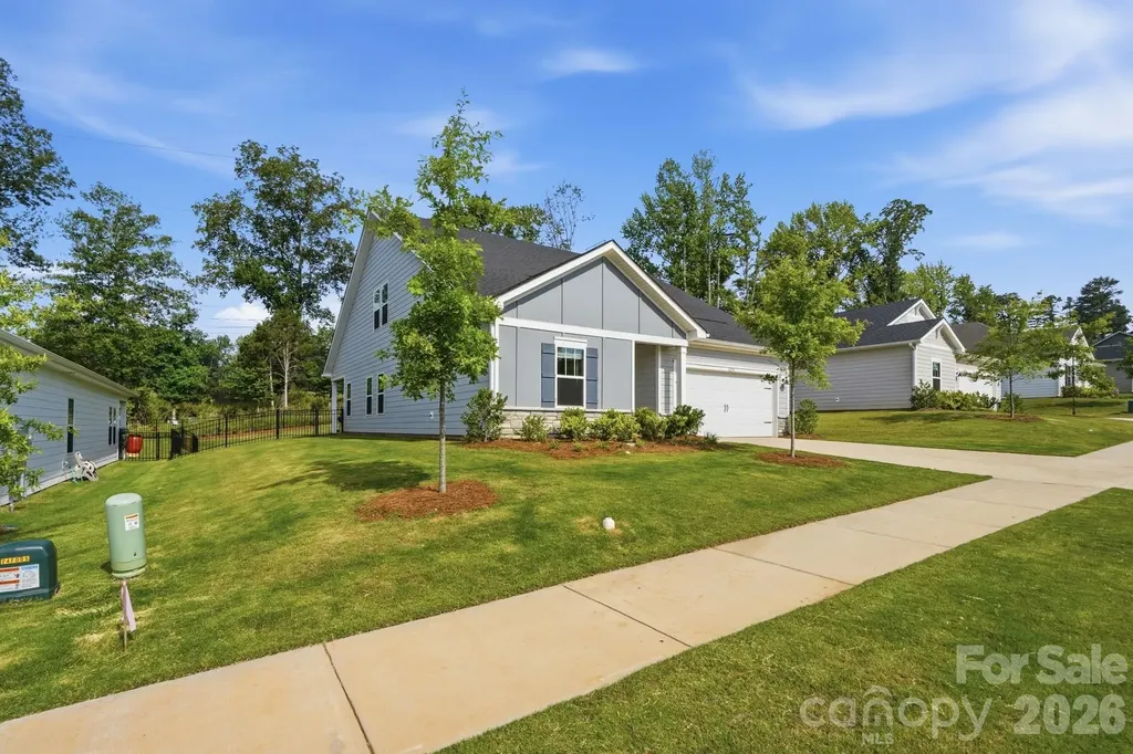 6234 Barcelona Way Charlotte NC 28214