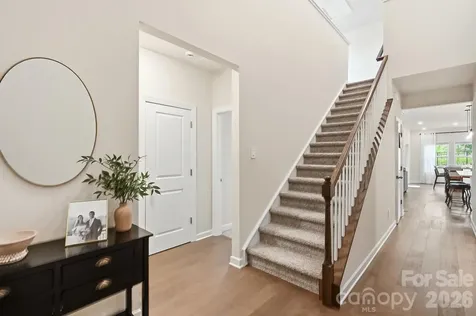 6234 Barcelona Way Charlotte NC 28214
