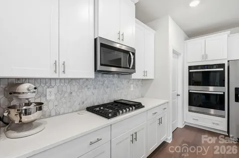 6234 Barcelona Way Charlotte NC 28214