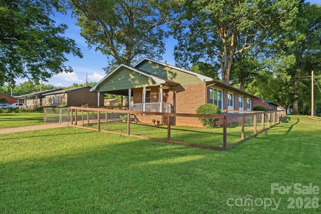 300 N Watterson Street Kings Mountain NC 28086