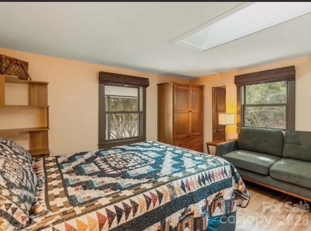 168 Avondale Road Asheville NC 28803