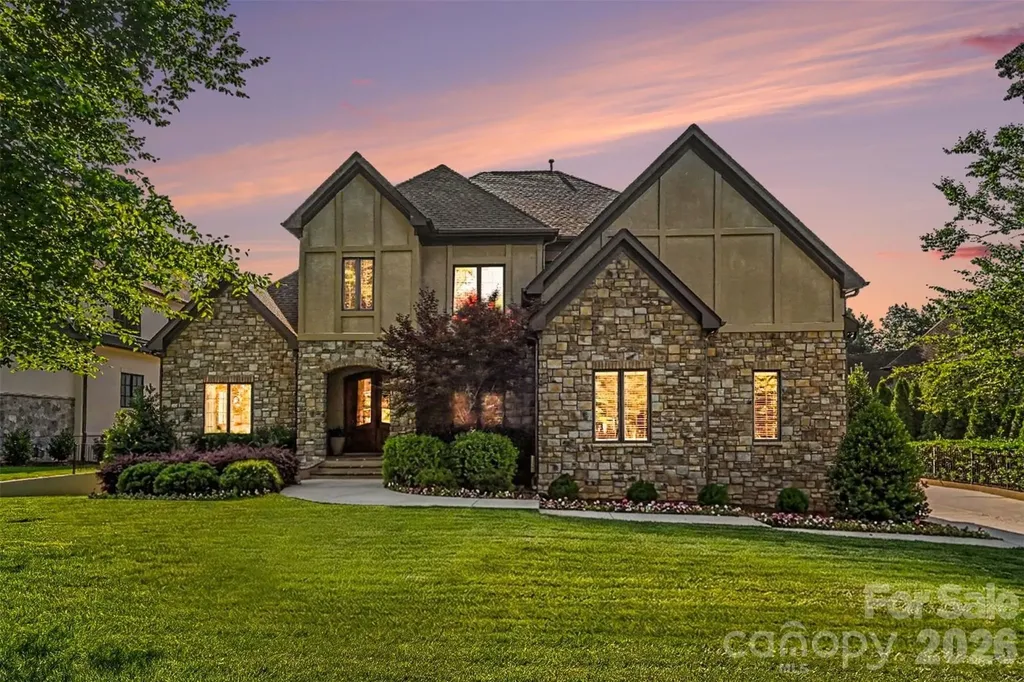 8000 Skye Lochs Drive Waxhaw NC 28173