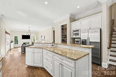 8000 Skye Lochs Drive Waxhaw NC 28173
