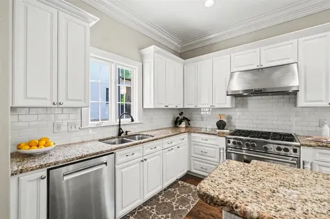 8000 Skye Lochs Drive Waxhaw NC 28173