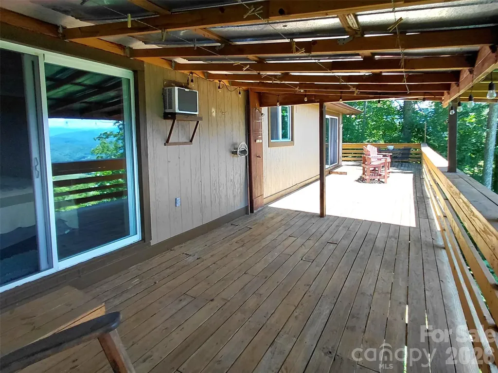 314 Blackberry Lane Clyde NC 28721