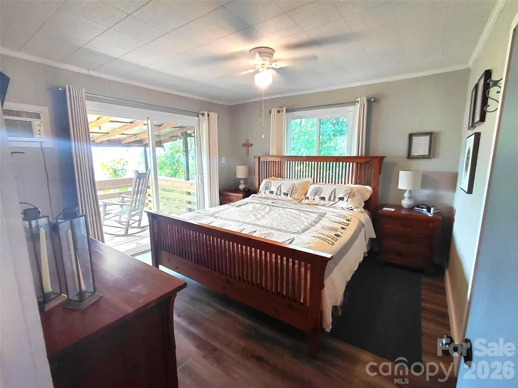 314 Blackberry Lane Clyde NC 28721