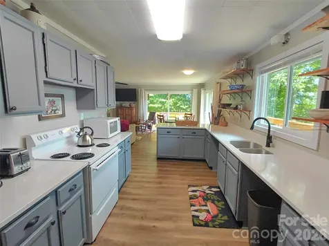 314 Blackberry Lane Clyde NC 28721
