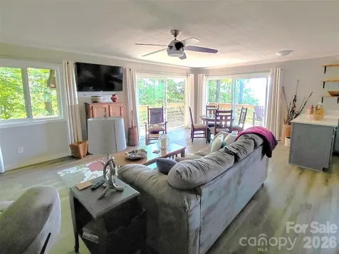 314 Blackberry Lane Clyde NC 28721