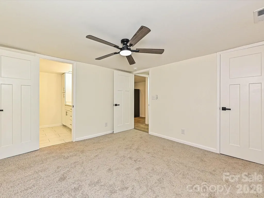 1228 Wilmington Avenue Statesville NC 28677