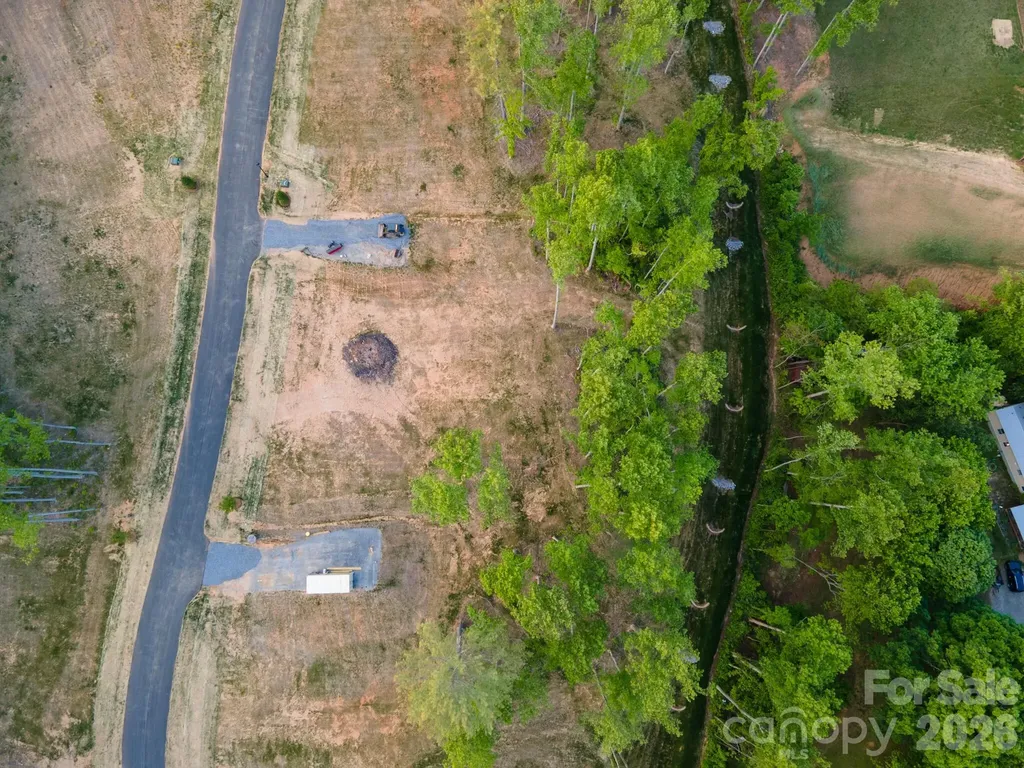 433 Irvine Drive Fairview NC 28730